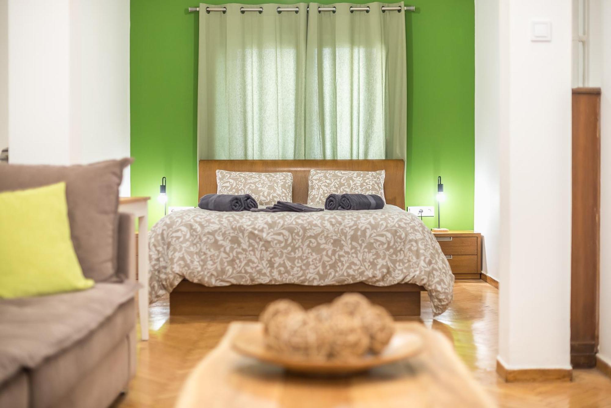 Stylish Luxury Apartment At Ampelokipi Metro Station Афины Экстерьер фото
