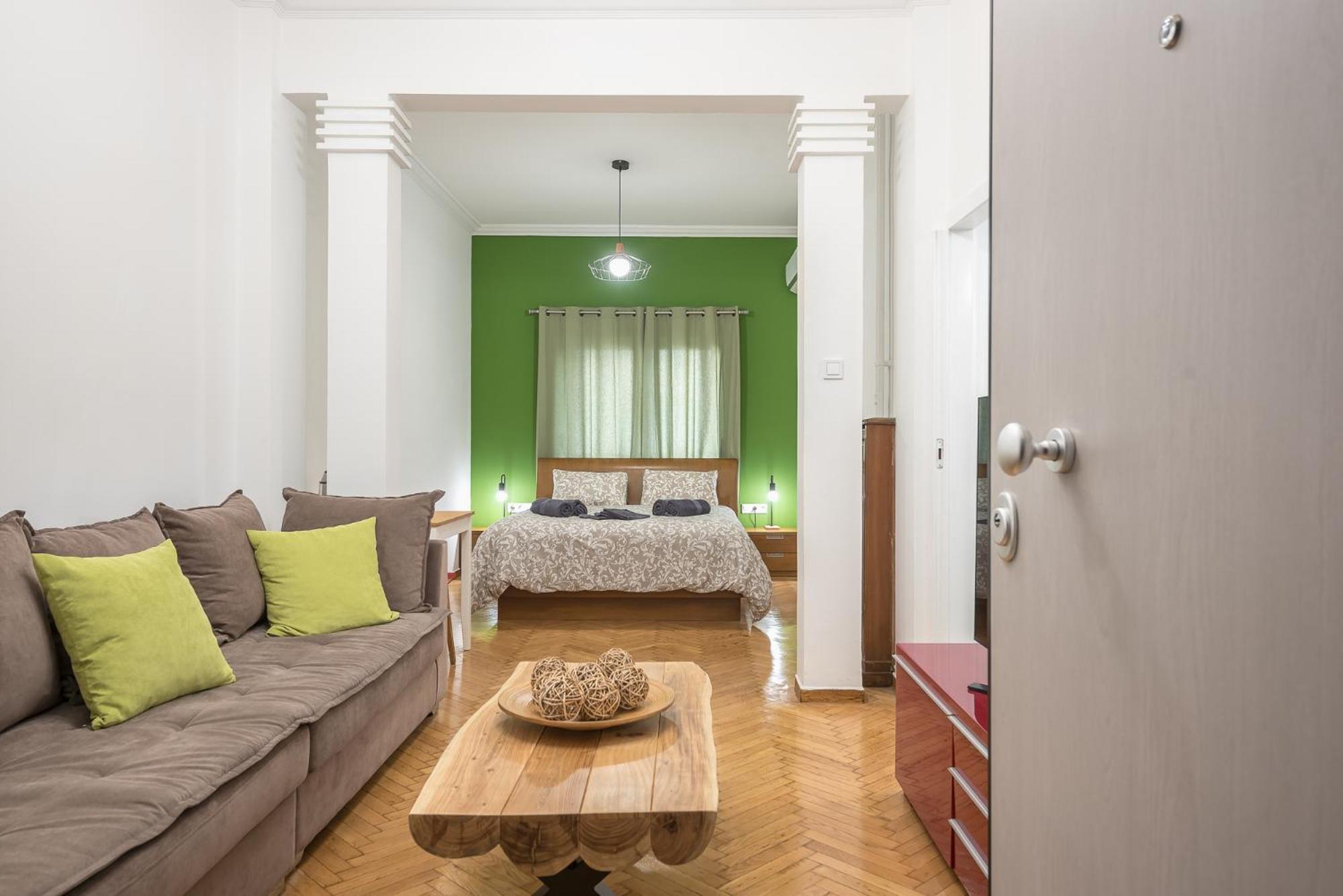 Stylish Luxury Apartment At Ampelokipi Metro Station Афины Экстерьер фото