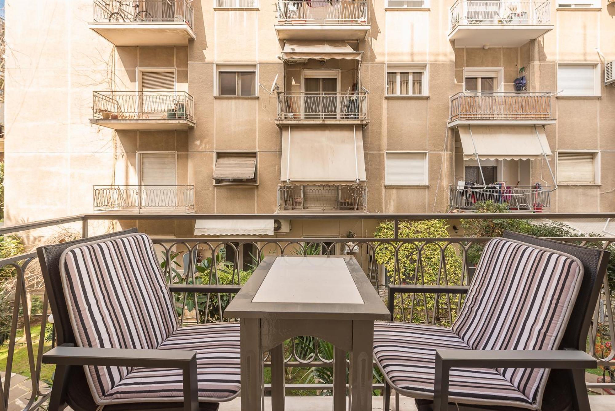 Stylish Luxury Apartment At Ampelokipi Metro Station Афины Экстерьер фото